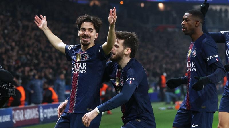 小蜘蛛未获最佳前锋提名，冈萨雷斯晒照：显然他们什么都不懂