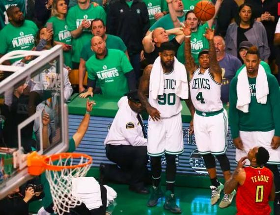 不是为了名 不是为了名